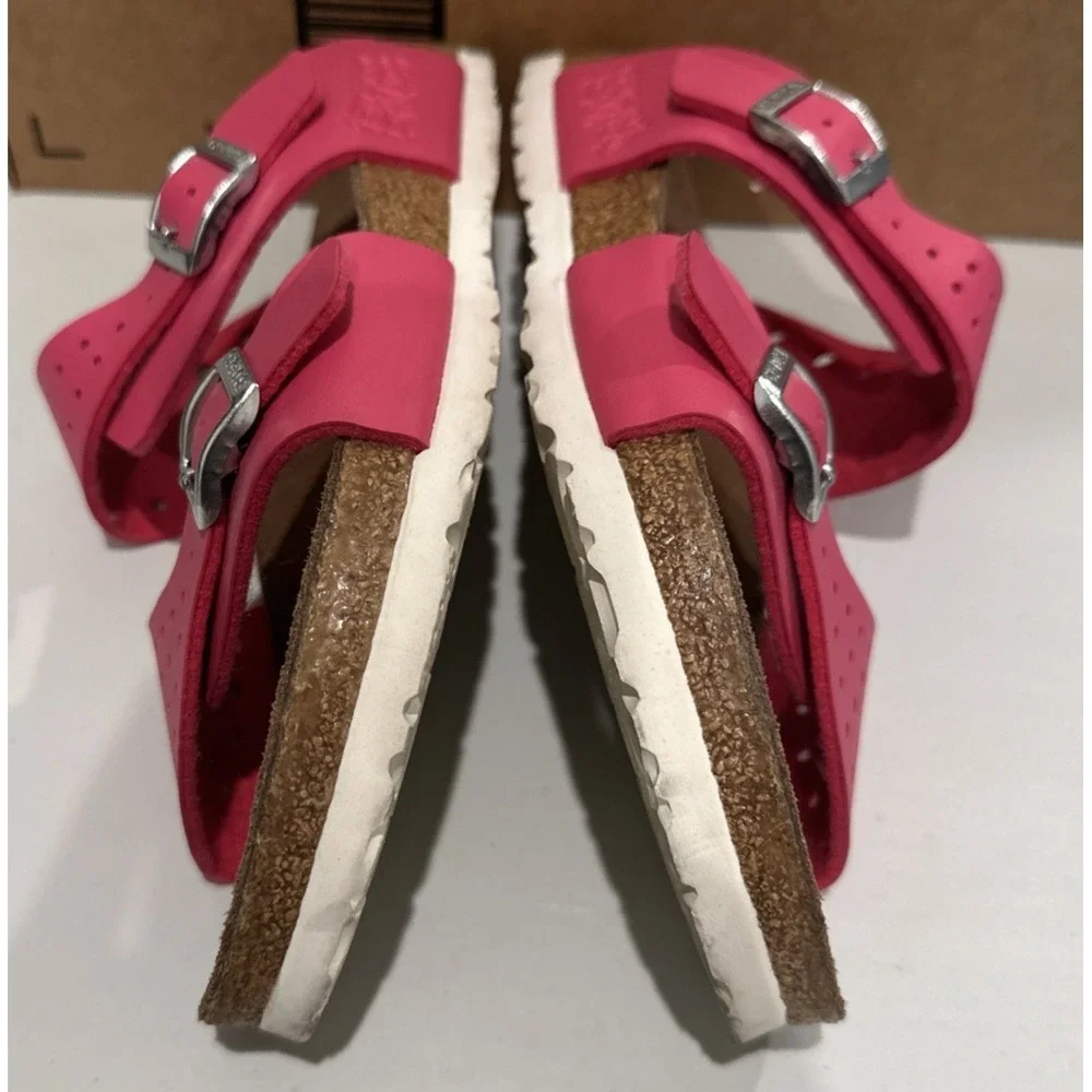 Birki's Birkenstock EU36/US 5 Narrow Freeport Perforated Pink Leather Sandals